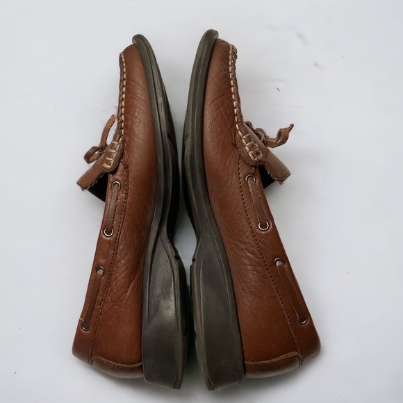 Dockers Leather Loafer Boat Shoes (6.5) - Picture 4 of 6